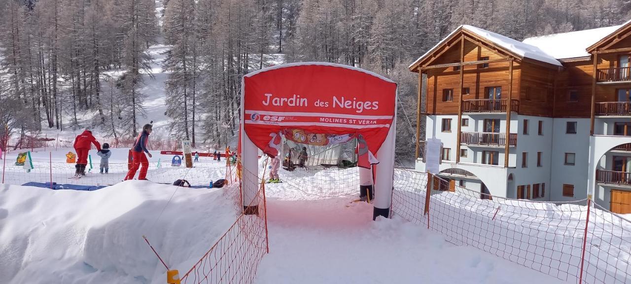 Skis Aux Pieds Dans Un Appartement Cosy Au Coeur Du Queyras Molines-en-Queyras Exteriér fotografie